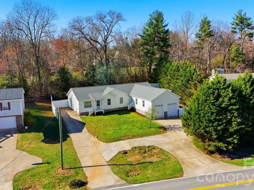 4771 Petra Mill Road, Granite Falls, NC 28630.  MLS# CAR4355245, YatesRealty ID 10087. 