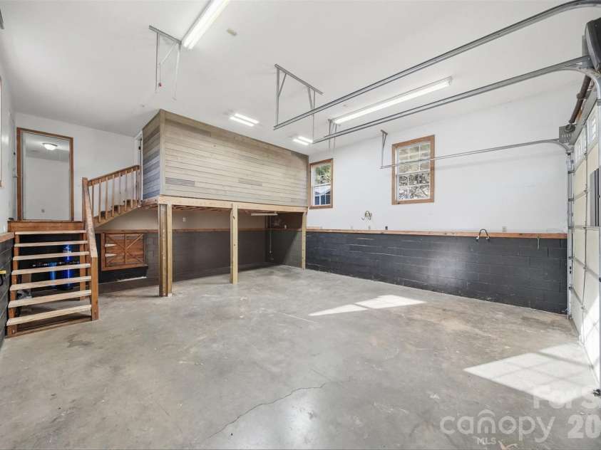 4771 Petra Mill Road, Granite Falls, NC 28630.  MLS# CAR4355245, YatesRealty ID 10087. 