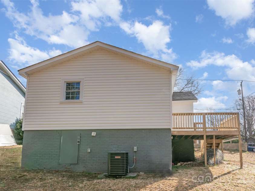 1003 Harris Street, Kannapolis, NC 28081.  MLS# CAR4224123, YatesRealty ID 10088. 