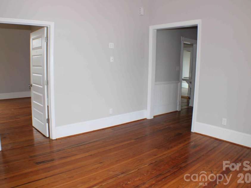 128 College Street, Chester, SC 29706.  MLS# CAR4345939, YatesRealty ID 10095. 