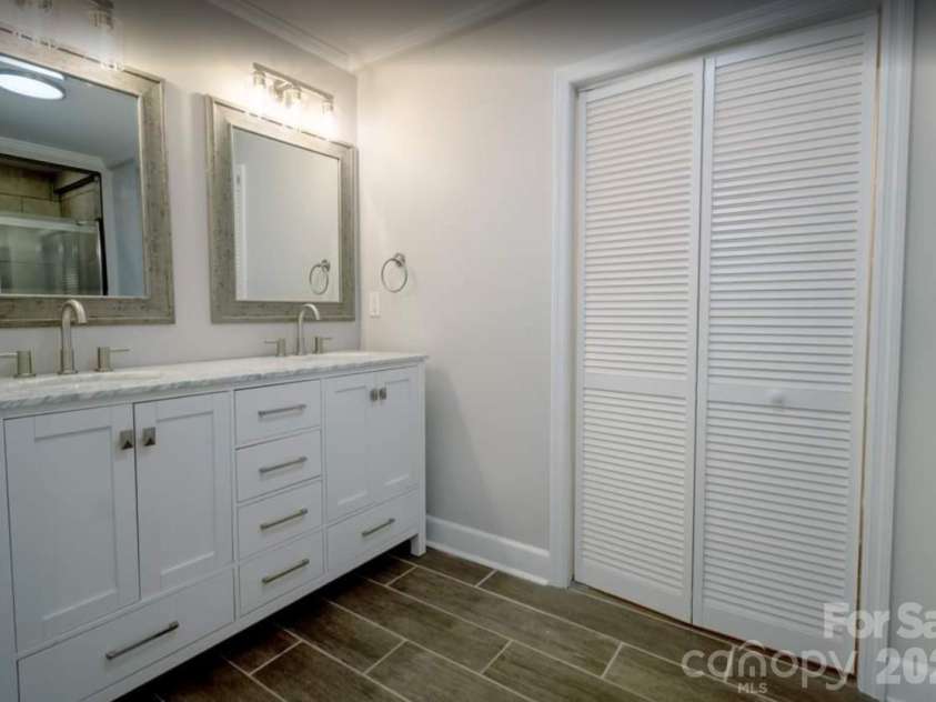 128 College Street, Chester, SC 29706.  MLS# CAR4345939, YatesRealty ID 10095. 
