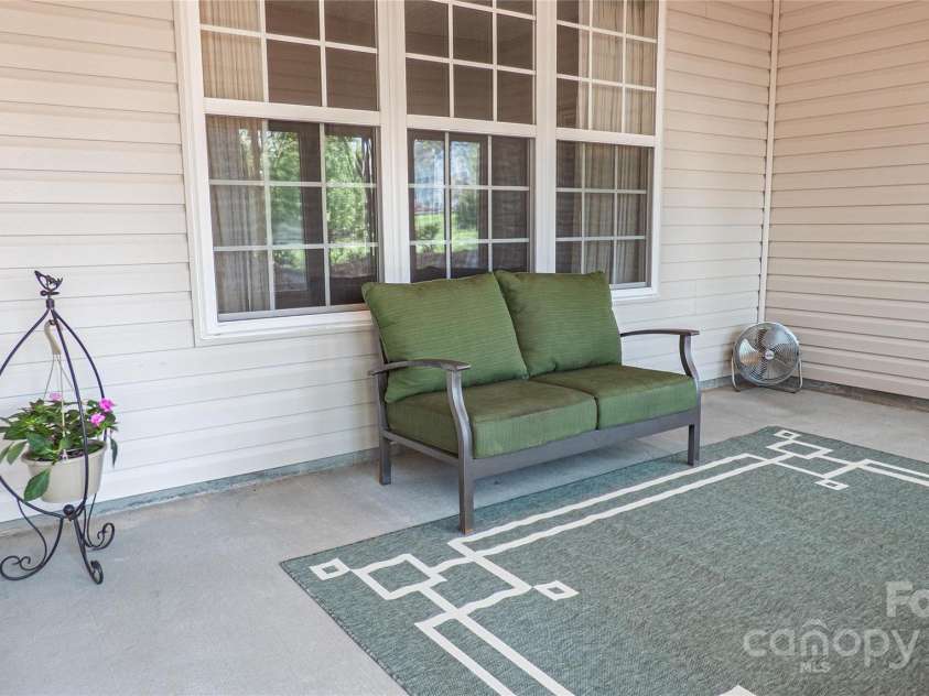 6222 Meadow Glen Lane, Harrisburg, NC 28075.  MLS# CAR4244827, YatesRealty ID 10095. Sunroom