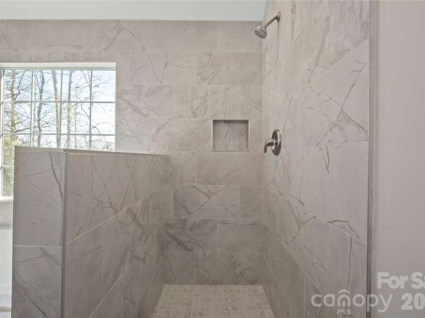 6107 Park Hill Road, Charlotte, NC 28277.  MLS# CAR4344994, YatesRealty ID 10097. 