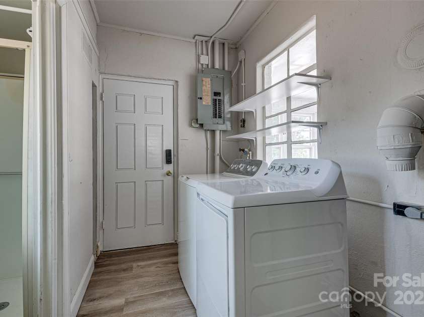 85 Myrtle Avenue, Concord, NC 28025.  MLS# CAR4253999, YatesRealty ID 10097. 