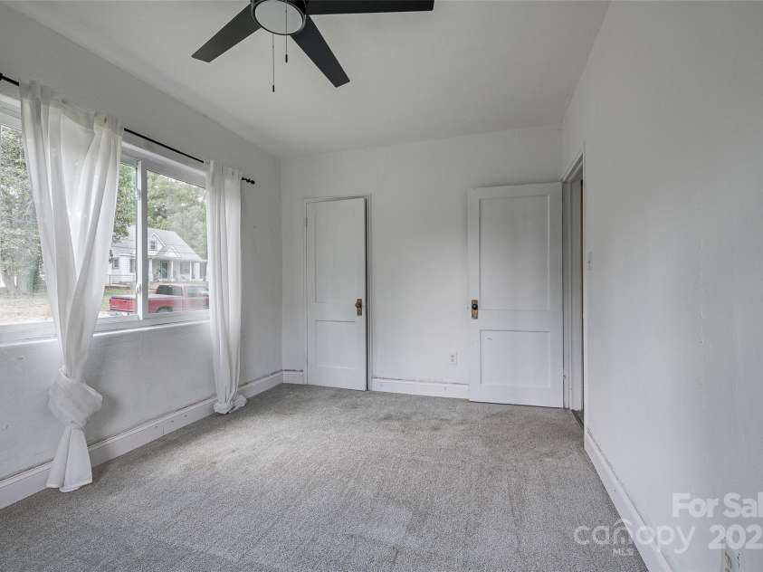 85 Myrtle Avenue, Concord, NC 28025.  MLS# CAR4253999, YatesRealty ID 10097. 