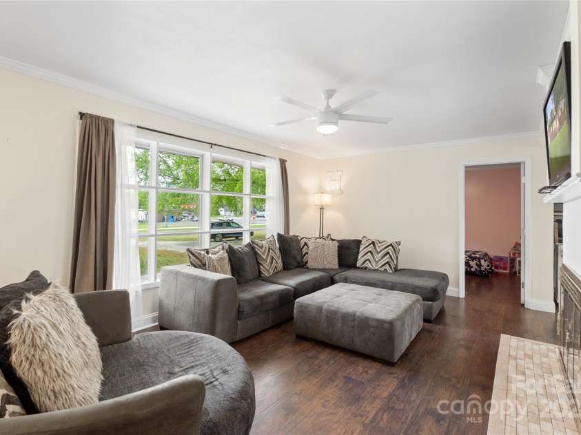 1099 Potter Road, Lancaster, SC 29720.  MLS# CAR4243884, YatesRealty ID 10098. 