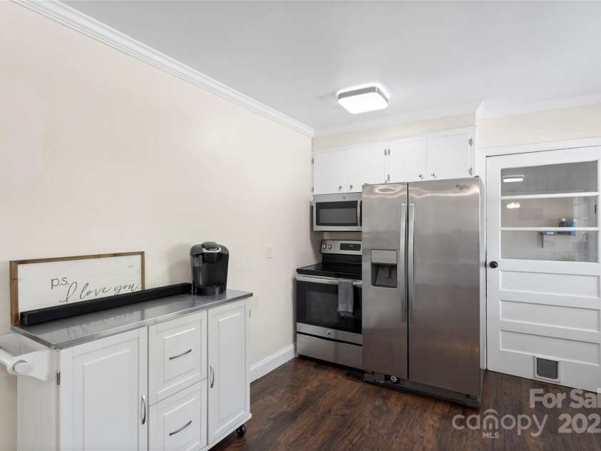 1099 Potter Road, Lancaster, SC 29720.  MLS# CAR4243884, YatesRealty ID 10098. 