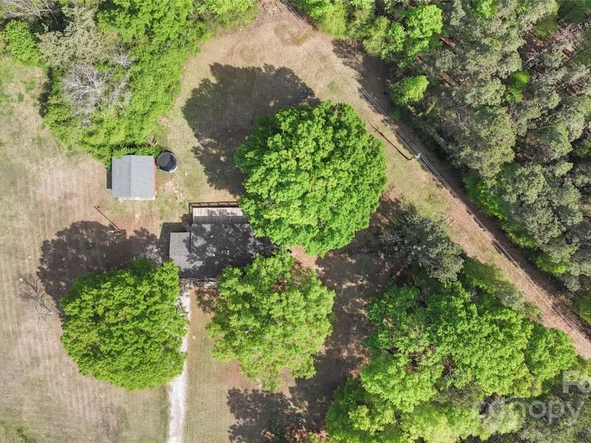 1099 Potter Road, Lancaster, SC 29720.  MLS# CAR4243884, YatesRealty ID 10098. 