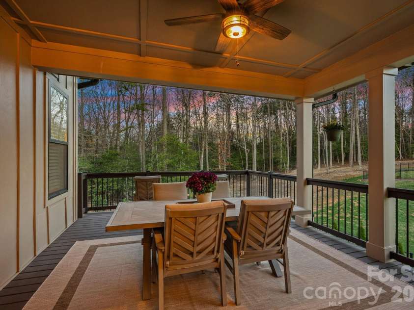 860 38th Avenue, Hickory, NC 28601.  MLS# CAR4357391, YatesRealty ID 10098. 