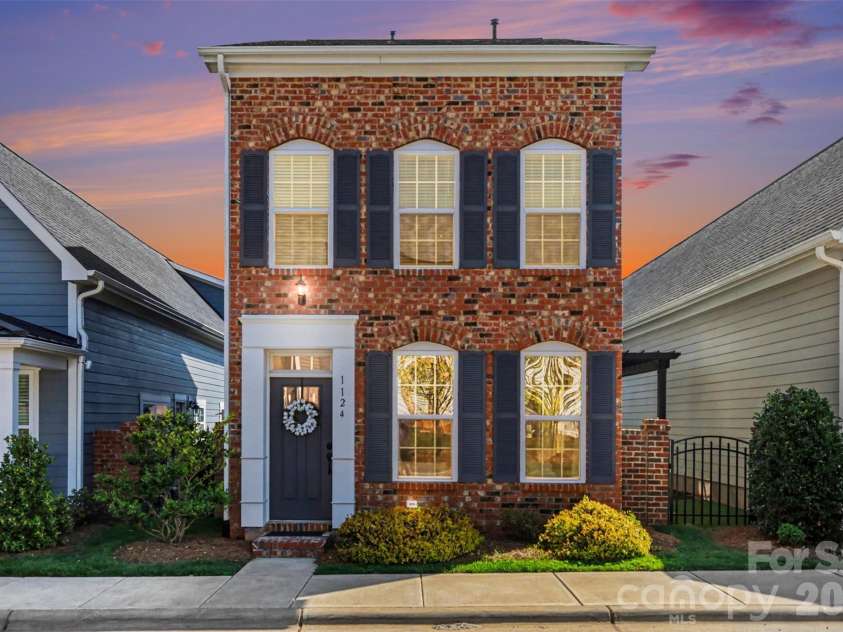 1124 Almerton Drive, Denver, NC 28037.  MLS# CAR4363503, YatesRealty ID 10099. 