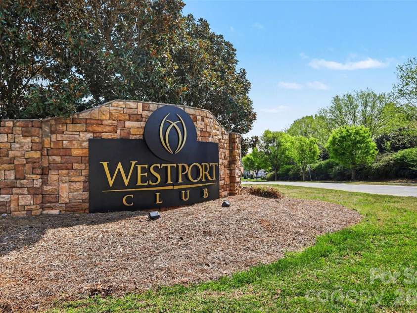 1124 Almerton Drive, Denver, NC 28037.  MLS# CAR4363503, YatesRealty ID 10099. 