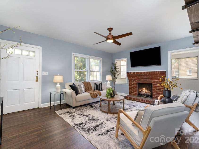 3612 The Plaza, Charlotte, NC 28205.  MLS# CAR4252499, YatesRealty ID 10099. 