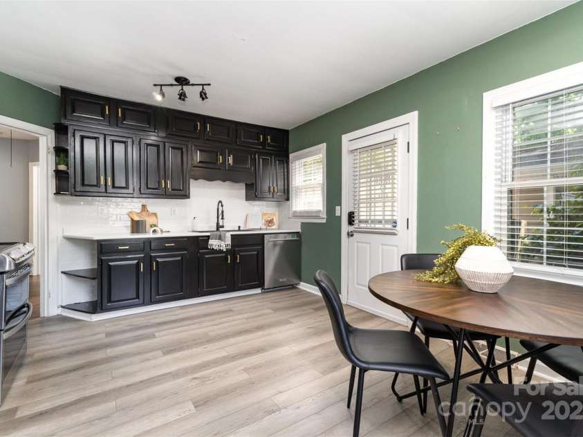 3612 The Plaza, Charlotte, NC 28205.  MLS# CAR4252499, YatesRealty ID 10099. 