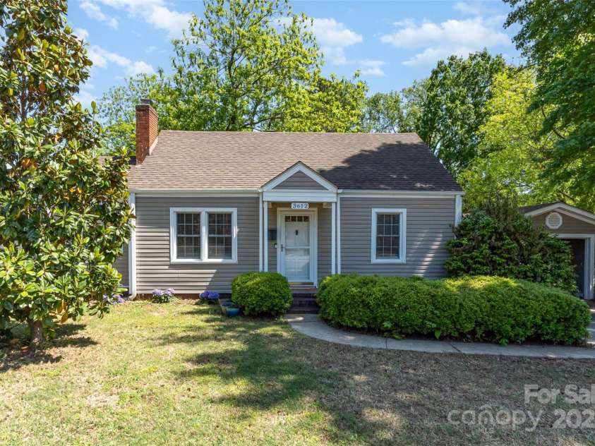 3612 The Plaza, Charlotte, NC 28205.  MLS# CAR4252499, YatesRealty ID 10099. 