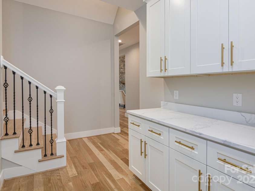 131 Dawn Mist Court, Hendersonville, NC 28791.  MLS# CAR4327661, YatesRealty ID 1010. 