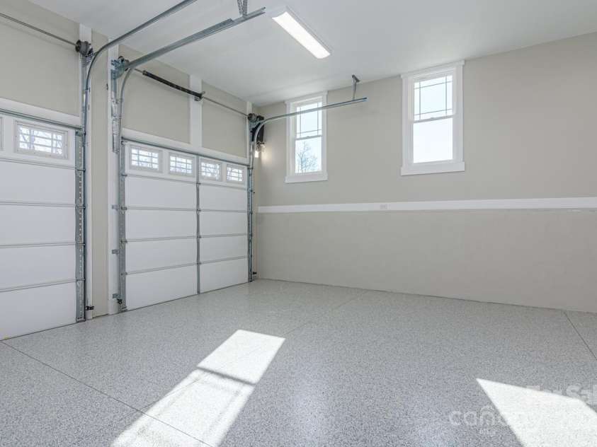 131 Dawn Mist Court, Hendersonville, NC 28791.  MLS# CAR4327661, YatesRealty ID 1010. 