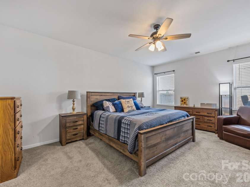 209 Marathon Lane, Candler, NC 28715.  MLS# CAR4352447, YatesRealty ID 10101. 