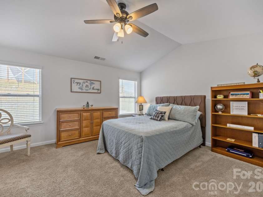 209 Marathon Lane, Candler, NC 28715.  MLS# CAR4352447, YatesRealty ID 10101. 