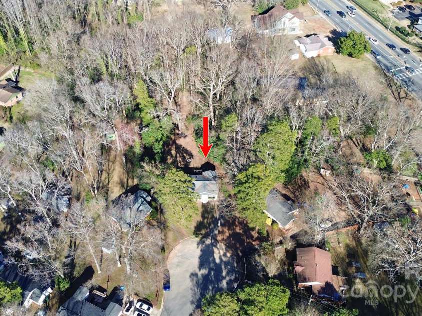 4321 Gillespie Court, Charlotte, NC 28205.  MLS# CAR4217984, YatesRealty ID 10101. 