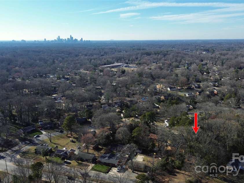 4321 Gillespie Court, Charlotte, NC 28205.  MLS# CAR4217984, YatesRealty ID 10101. 
