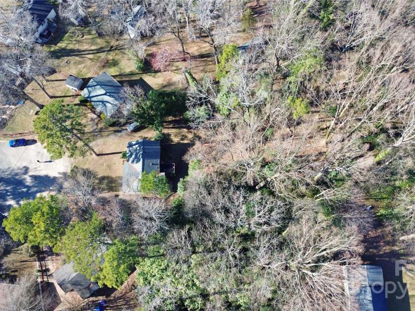 4321 Gillespie Court, Charlotte, NC 28205.  MLS# CAR4217984, YatesRealty ID 10101. 