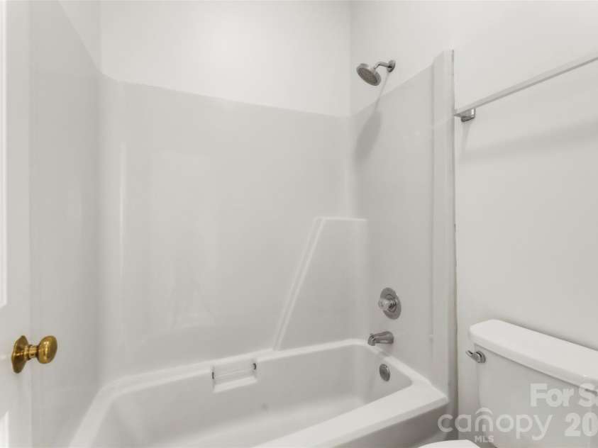 19705 Swiss Stone Lane, Cornelius, NC 28031.  MLS# CAR4354567, YatesRealty ID 10102. 