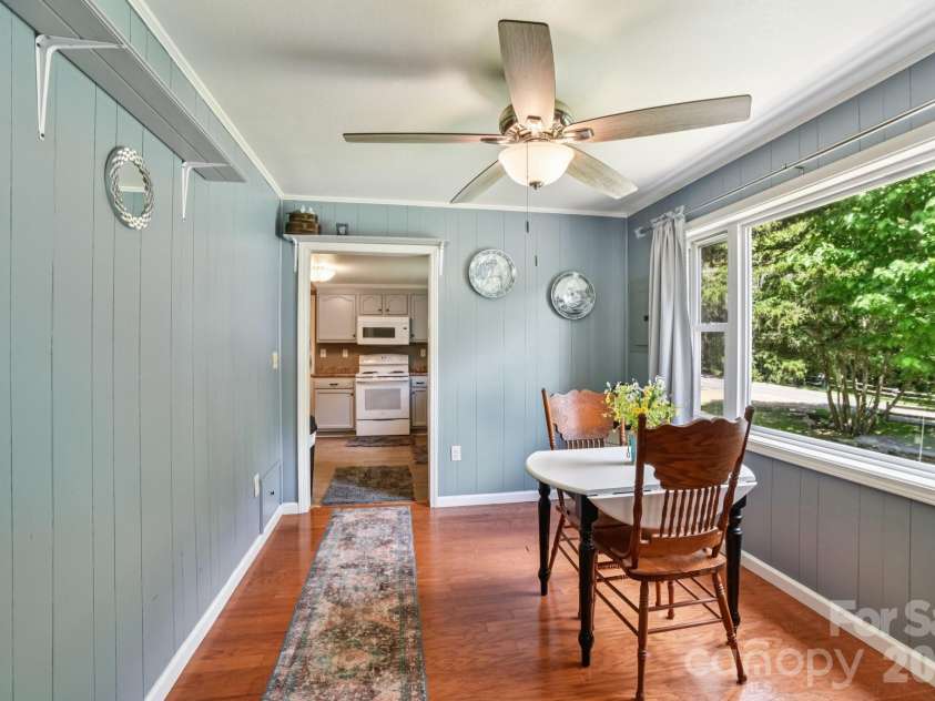 19 Lockman Road, Maggie Valley, NC 28751.  MLS# CAR4270927, YatesRealty ID 10105. Dining area