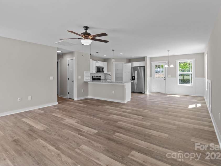 104 Cleveland Avenue, Albemarle, NC 28001.  MLS# CAR4248062, YatesRealty ID 10107. 