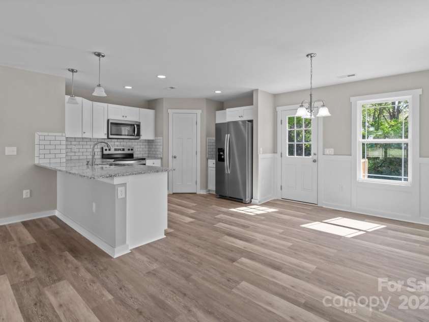 104 Cleveland Avenue, Albemarle, NC 28001.  MLS# CAR4248062, YatesRealty ID 10107. 