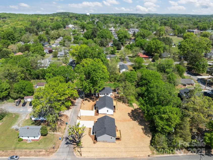 104 Cleveland Avenue, Albemarle, NC 28001.  MLS# CAR4248062, YatesRealty ID 10107. 