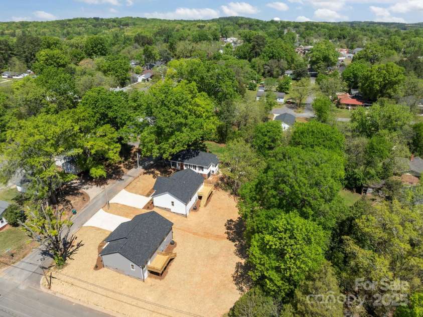 104 Cleveland Avenue, Albemarle, NC 28001.  MLS# CAR4248062, YatesRealty ID 10107. 