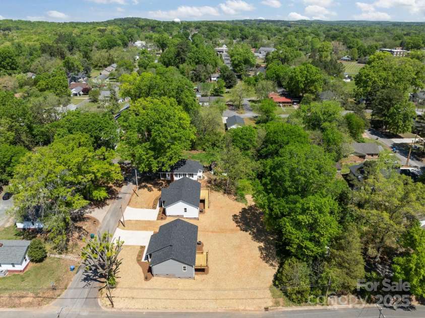 104 Cleveland Avenue, Albemarle, NC 28001.  MLS# CAR4248062, YatesRealty ID 10107. 