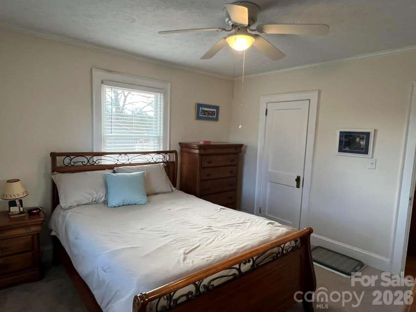 122 Murphy Court, Morganton, NC 28655.  MLS# CAR4332330, YatesRealty ID 10109. 