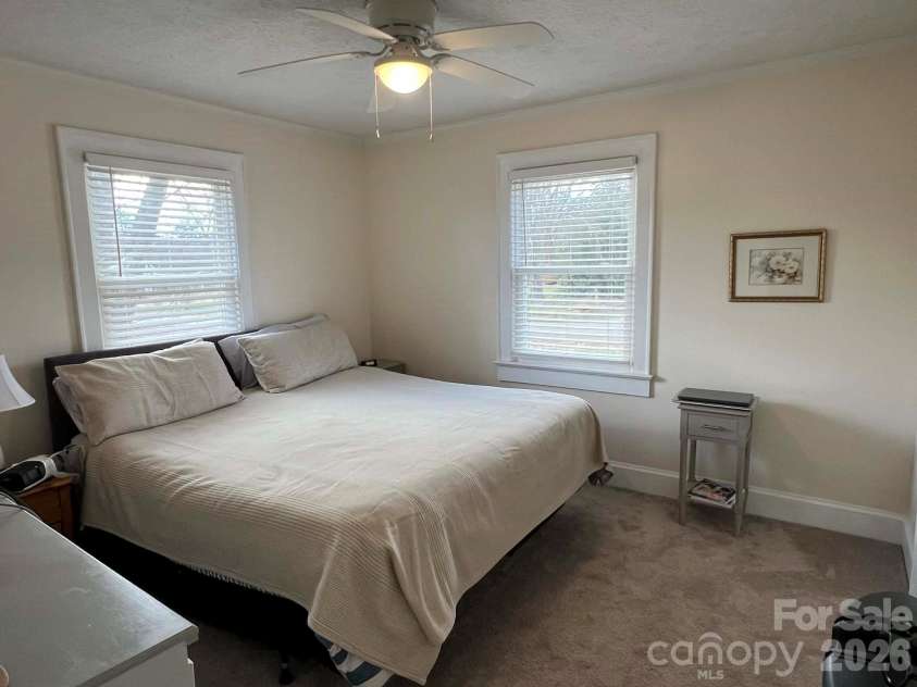 122 Murphy Court, Morganton, NC 28655.  MLS# CAR4332330, YatesRealty ID 10109. 