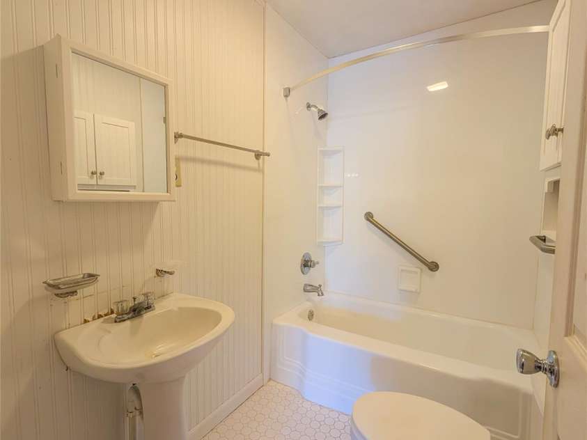 97 Tom Sparks Road, Spruce Pine, NC 28777.  MLS# CAR4335916, YatesRealty ID 10110. Full Bathroom
