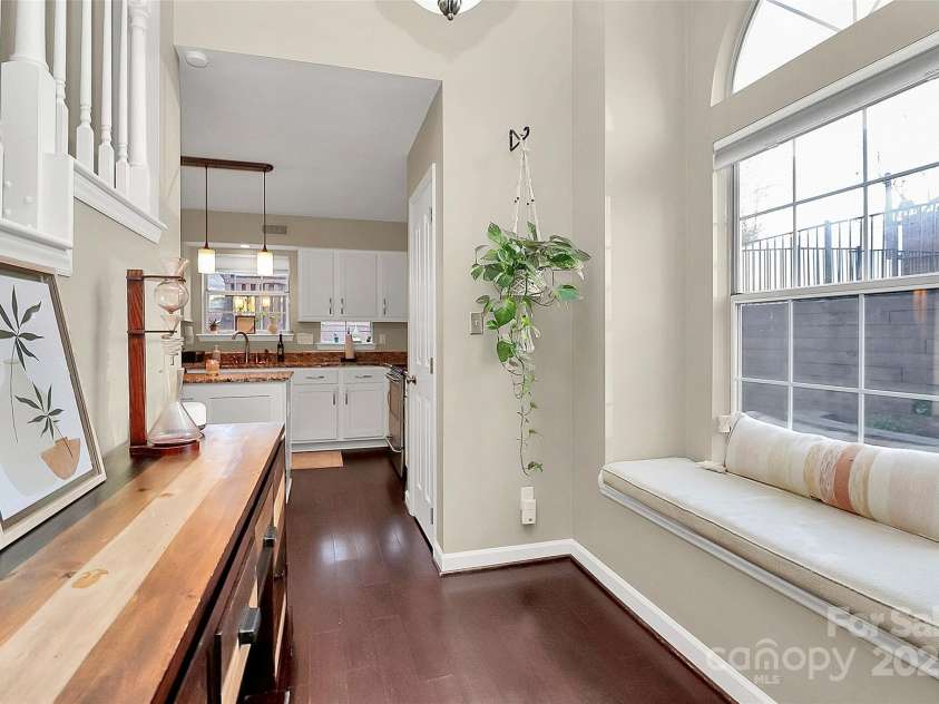 3516 Mill Stream Court, Charlotte, NC 28209.  MLS# CAR4220977, YatesRealty ID 10111. 