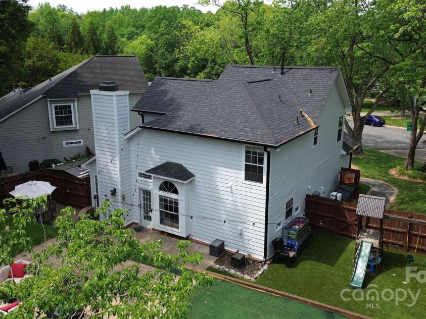 3516 Mill Stream Court, Charlotte, NC 28209.  MLS# CAR4220977, YatesRealty ID 10111. 