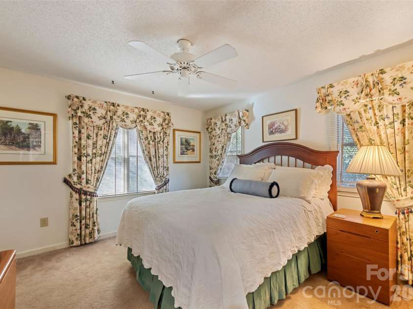 831 Forest Run Road, Whittier, NC 28789.  MLS# CAR4337836, YatesRealty ID 10112. 