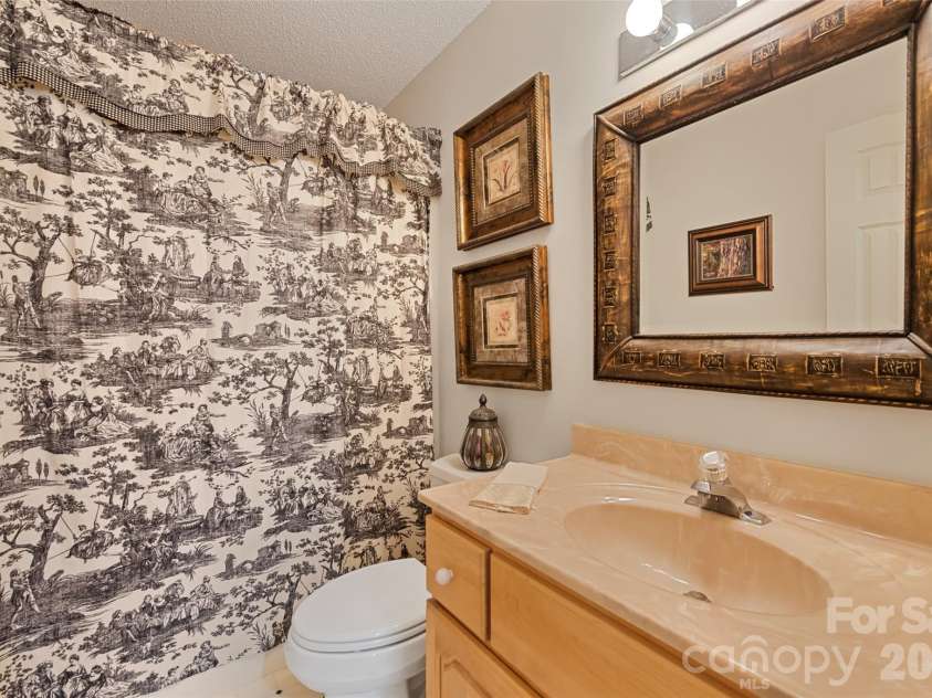831 Forest Run Road, Whittier, NC 28789.  MLS# CAR4337836, YatesRealty ID 10112. 