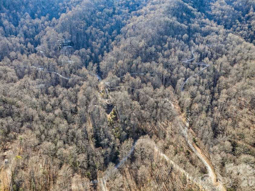 831 Forest Run Road, Whittier, NC 28789.  MLS# CAR4337836, YatesRealty ID 10112. 