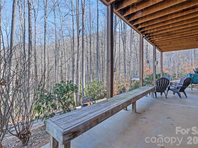 831 Forest Run Road, Whittier, NC 28789.  MLS# CAR4337836, YatesRealty ID 10112. 