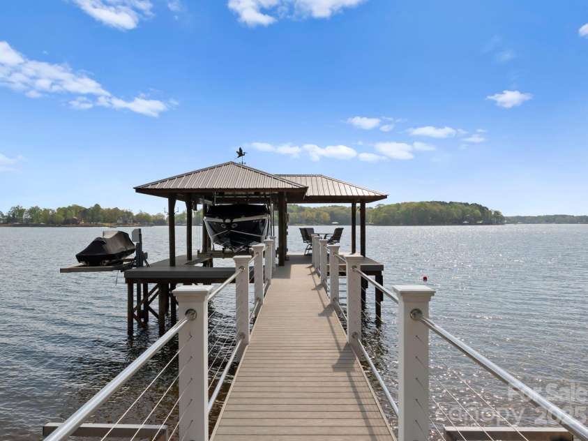 4628 Sierra View Drive, Denver, NC 28037.  MLS# CAR4242259, YatesRealty ID 10113. 