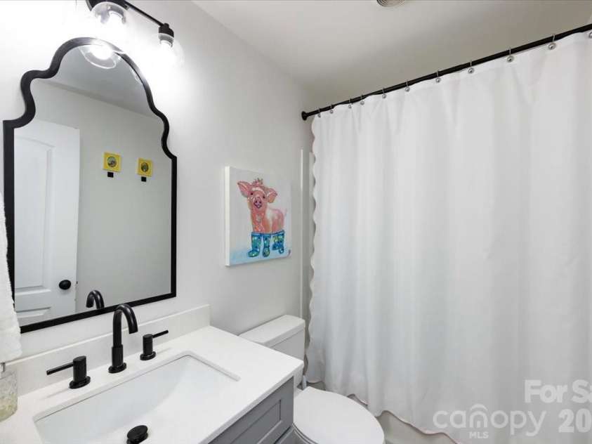 115 ODaniel Street, Belmont, NC 28012.  MLS# CAR4335658, YatesRealty ID 10114. Full Bath