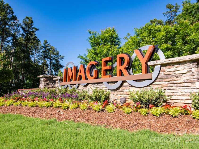 529 Cellini Place, Mount Holly, NC 28120.  MLS# CAR4246421, YatesRealty ID 10114. Imagery entrance