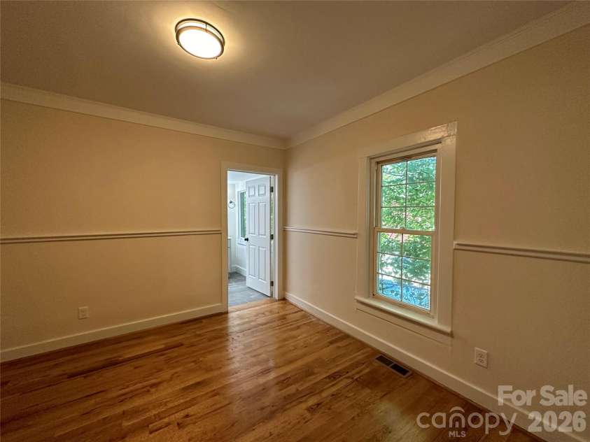 123 State Street, Asheville, NC 28806.  MLS# CAR4350606, YatesRealty ID 10115. 2nd BR