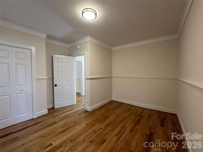 123 State Street, Asheville, NC 28806.  MLS# CAR4350606, YatesRealty ID 10115. 