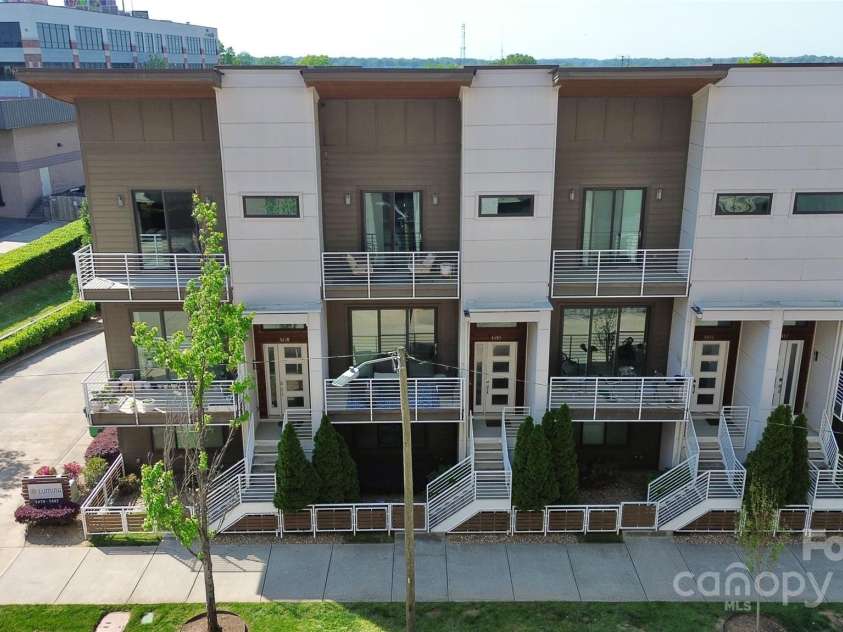 1416 Church Street, Charlotte, NC 28203.  MLS# CAR4245538, YatesRealty ID 10115. 