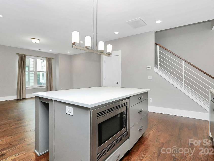 1416 Church Street, Charlotte, NC 28203.  MLS# CAR4245538, YatesRealty ID 10115. 
