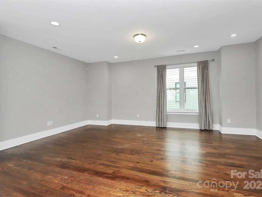 1416 Church Street, Charlotte, NC 28203.  MLS# CAR4245538, YatesRealty ID 10115. 