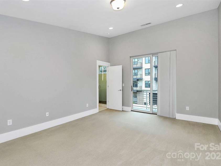 1416 Church Street, Charlotte, NC 28203.  MLS# CAR4245538, YatesRealty ID 10115. 